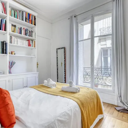 Lovely & Quiet 1 Bdr Flat At The Luxury 16th Appartamento