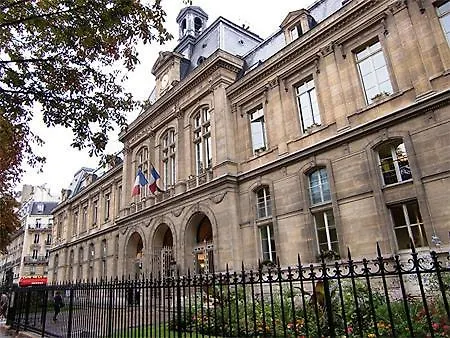Lovely & Quiet 1 Bdr Flat At The Luxury 16th Parigi